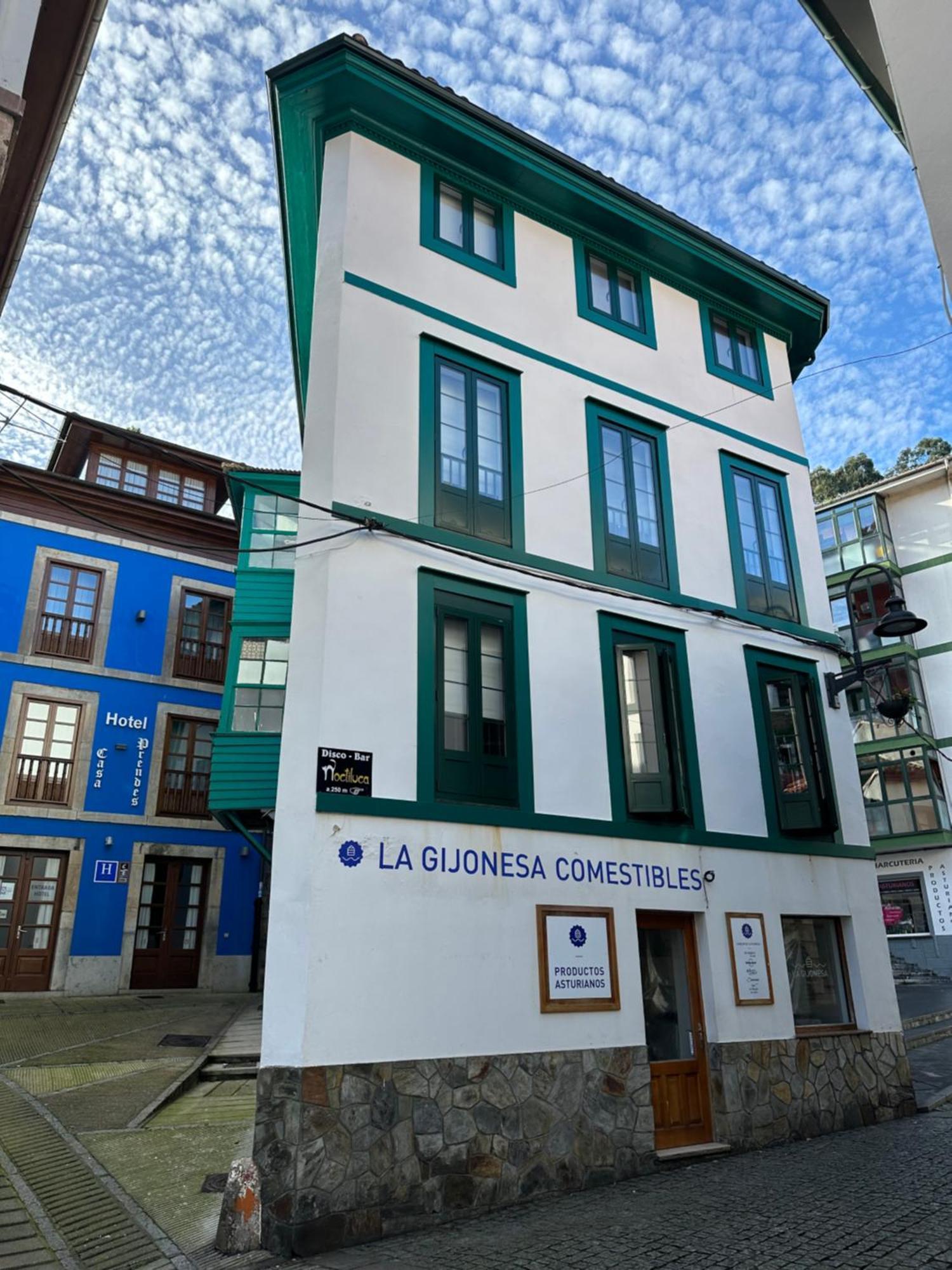 Apartamentos Urbanin I Plaza Ayuntamiento 쿠딜레로 외부 사진